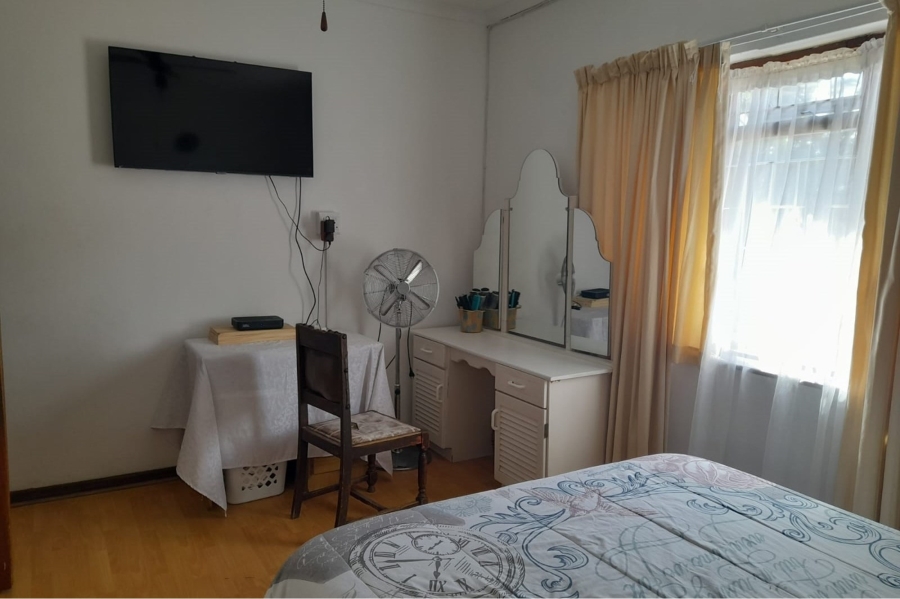 3 Bedroom Property for Sale in Firgrove Western Cape
